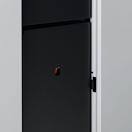 901656200
