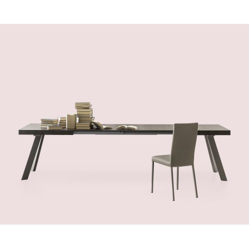 LIVRAISON PRÊTE - Table extensible Connubia Bold CB4795 avec pieds en hêtre gris tourterelle et plateau en chêne tabac de 160(310) cm