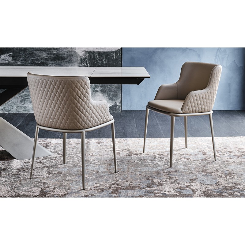 MAGDA ML Couture Chaise Cattelan Magda ML Couture avec structure en acier peint et assise au choix