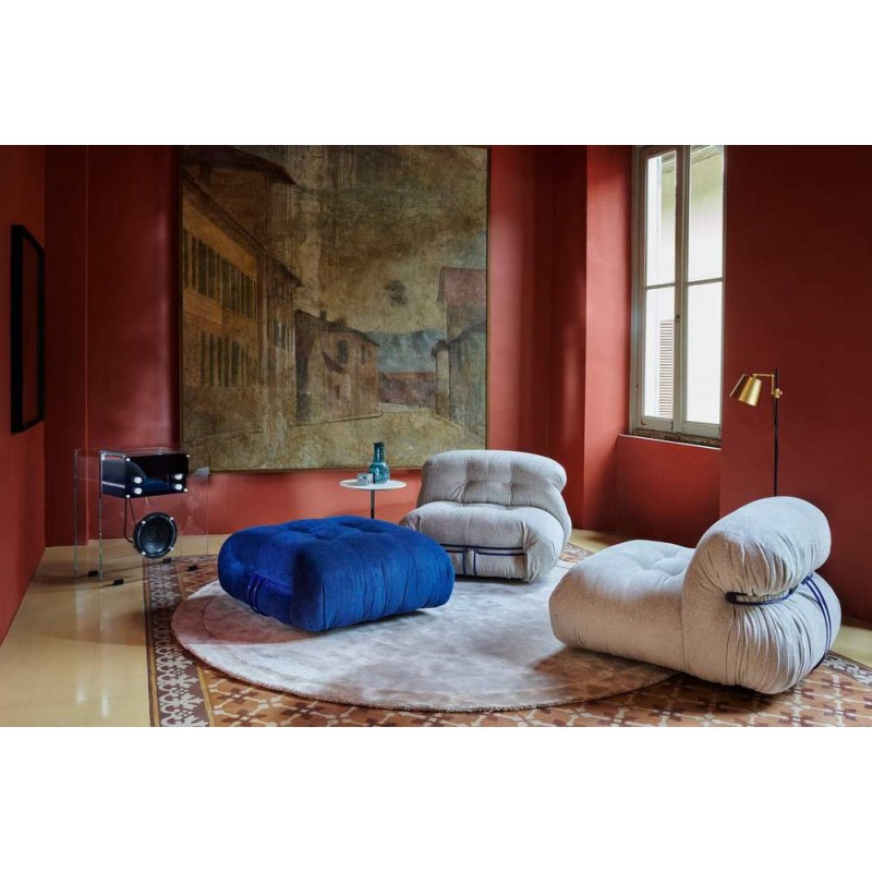 Poltrona Soriana 944 Cassina Soriana padded armchair with metal structure and upholstery of your choice