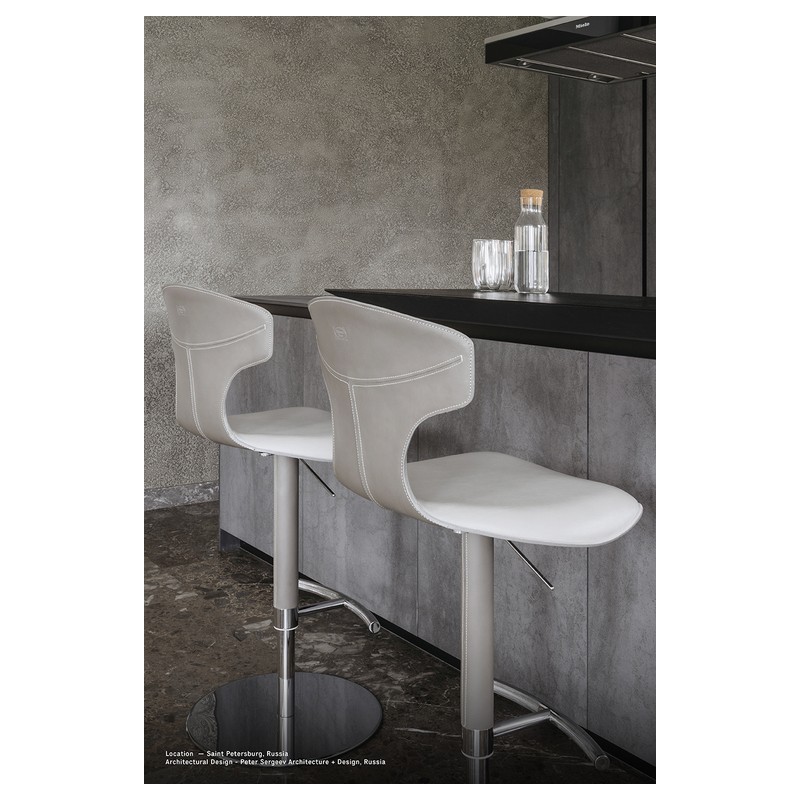 Montera colonna 5559091 Taburete giratorio Poltrona Frau Montera con patas de acero y asiento a elegir