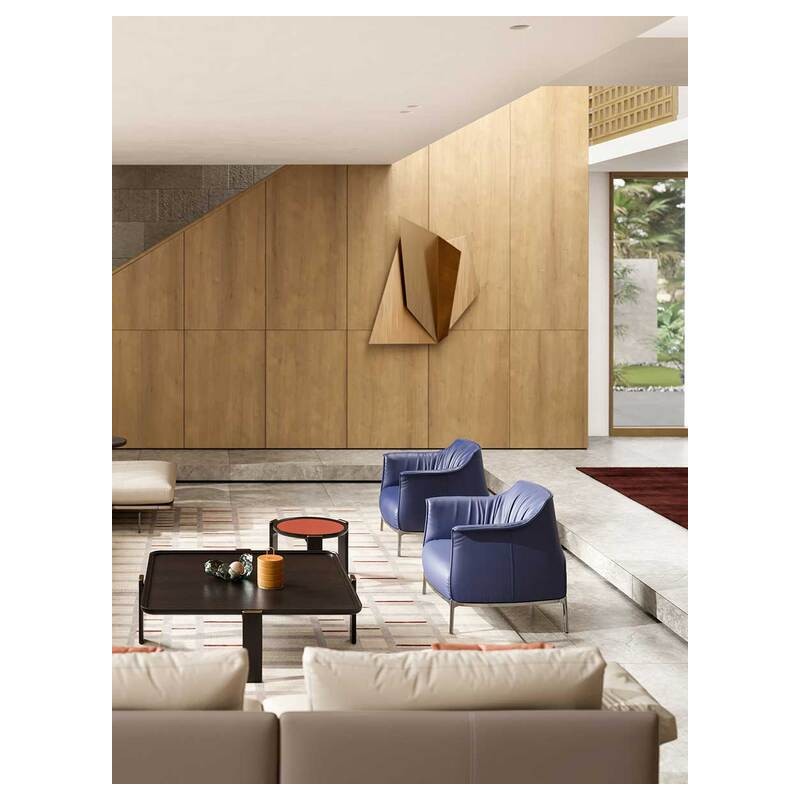Archibald 5506111 Sillón Poltrona Frau Archibald con patas de metal y asiento a elegir