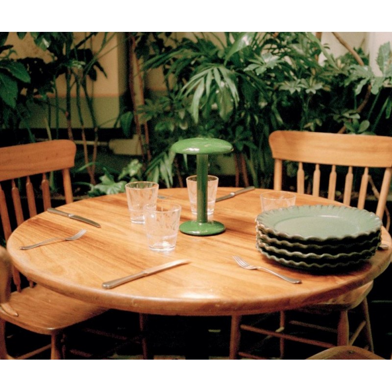 GUSTAVE RESIDENTIAL Flos Lámpara de mesa con adaptador Gustave Residential en diferentes acabados