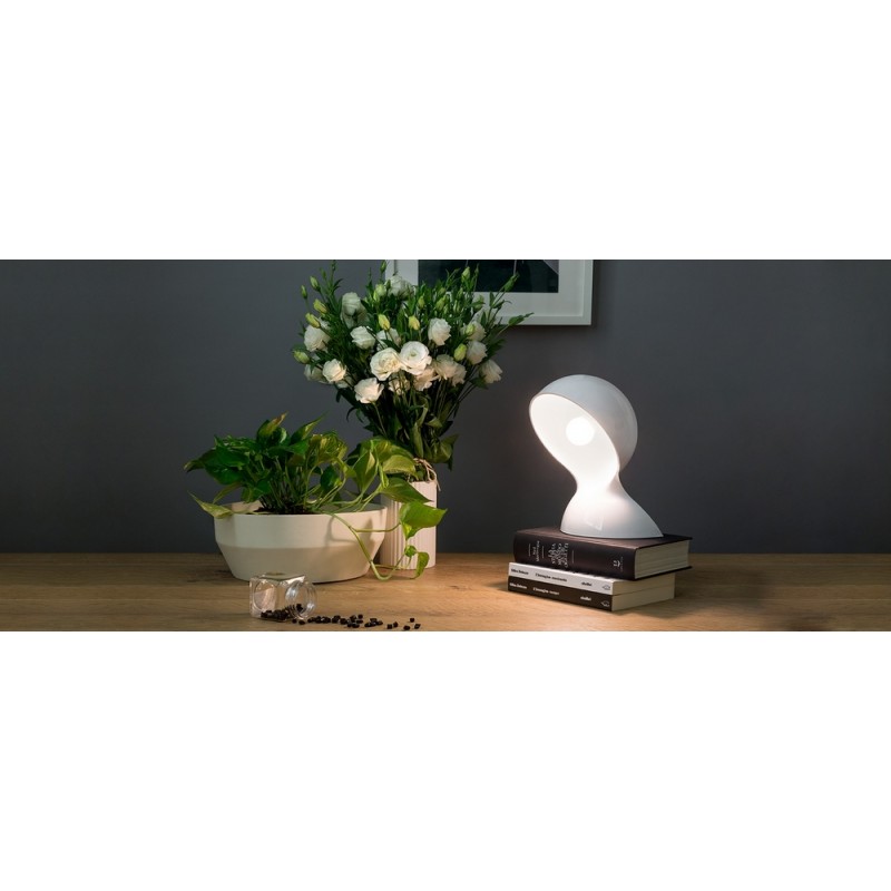 AR DALÚ Lámpara de mesa Artemide Dalù en diferentes acabados