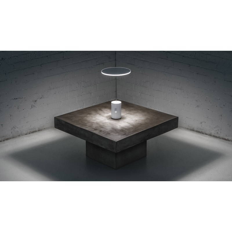 AR SISIFO Lámpara de mesa Artemide Sisifo, acabado blanco