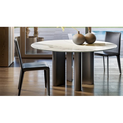 Geometric_Table_M160