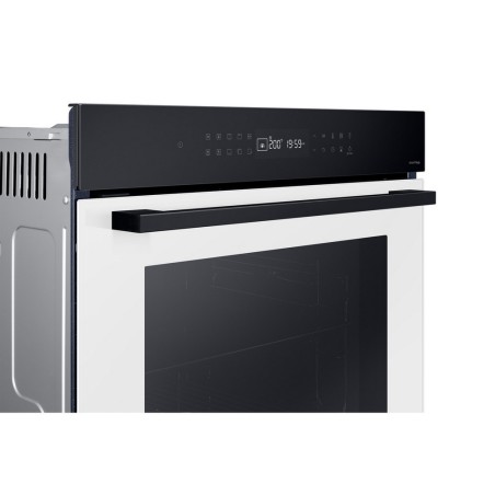 NV7B4040VBW