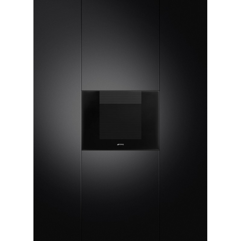 CVI120B3E1 Smeg CVI120B3E1 60cm built-in wine cellar with a glossy black finish