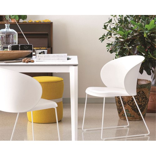 Connubia Chair with armrests Tuka CB2133 with metal frame and polypropylene seat of h. 76.5 cm