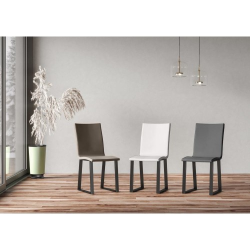 Itamoby Sedia Baffy Soft in similpelle e struttura in ferro antracite da h. 84 cm