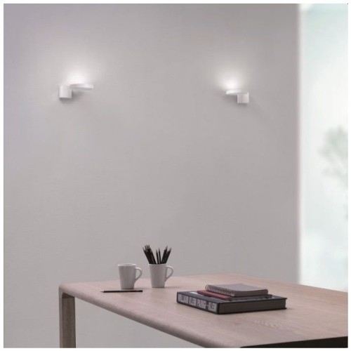 Minitallux Cidiap1 LED wall lamp in different finishes byicon Luce