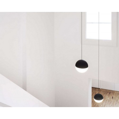 Flos Lampada a sospensione a luce diffusa LED String Light Testa a Sfera in diverse finiture