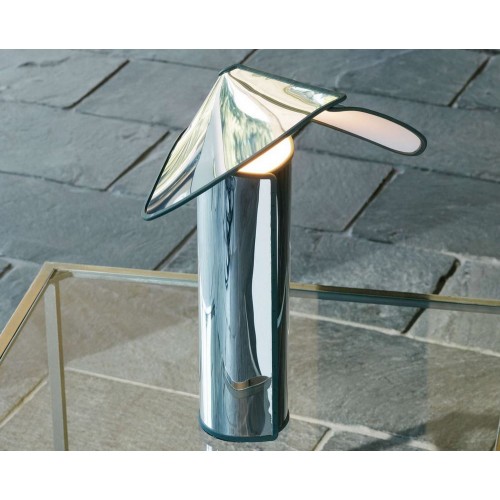 Flos Lampada da tavolo LED Chiara T finitura alluminio con bordo antracite