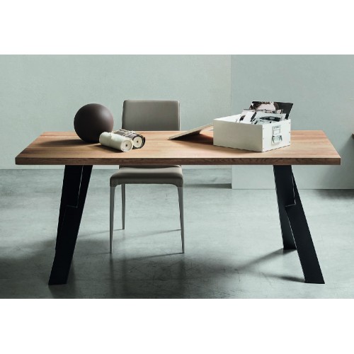 Maronese Acf CLUB fixed table with metal structure and wooden top measuring L.180 cm