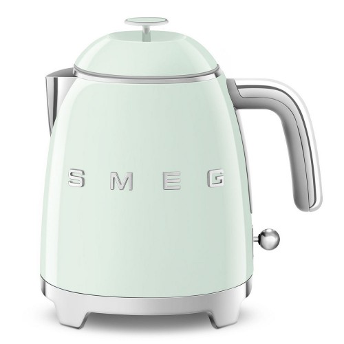 Smeg Mini kettle KLF05PGEU pastel green finish with Smeg 3D logo