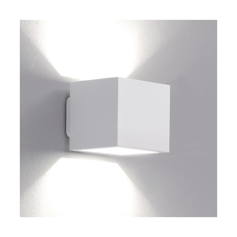  Plafón LED Minitallux Cubò1.10 en diferentes acabados de Icons Luce
