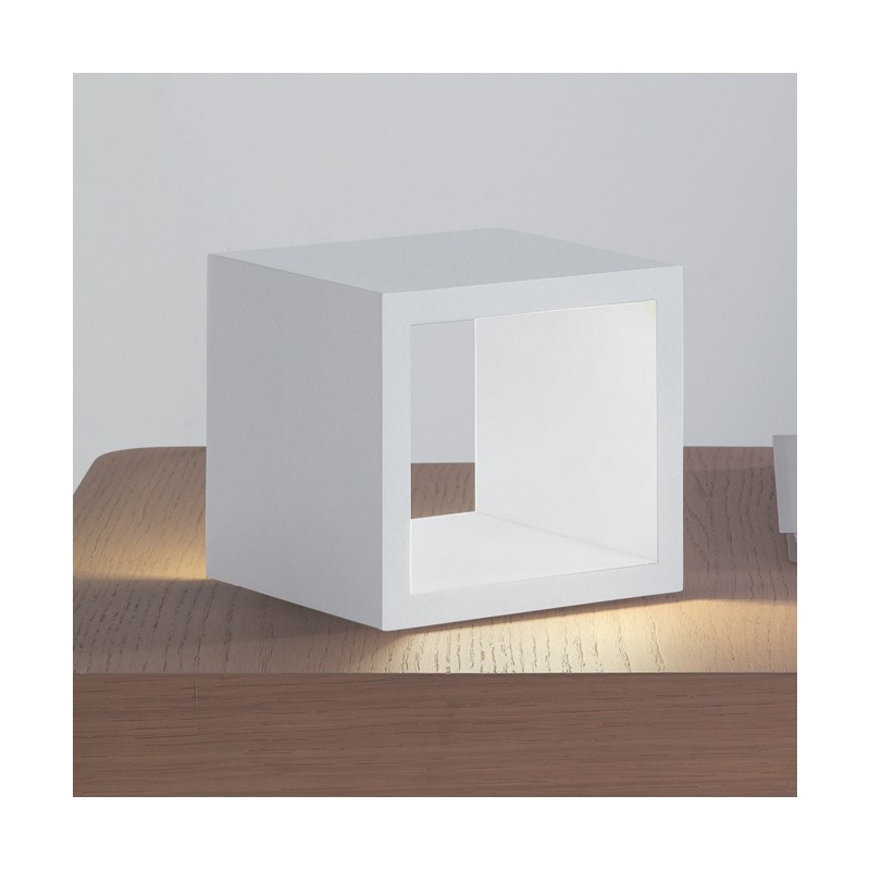  Lampe de table LED Minitallux Cubò1.5LP en différentes finitions byicon Luce