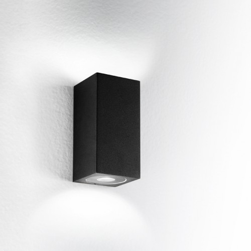Minitallux Dado 2.10 LED wall lamp in different finishes byicon Luce