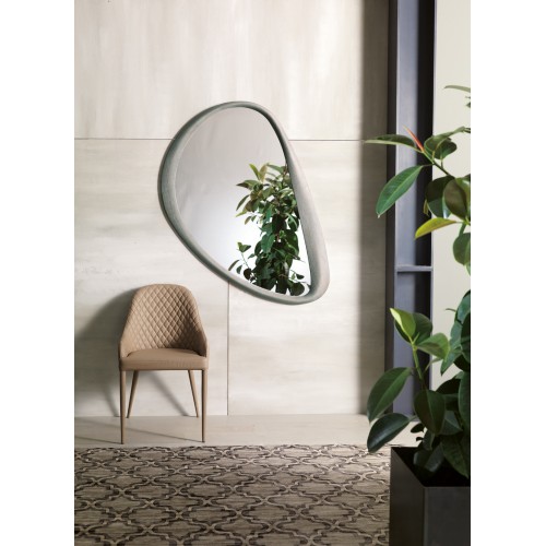 Ozzio Poltroncina Betta art. S050 completamente rivestita da H.83 cm