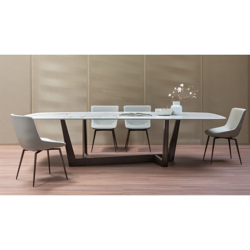 Artika Chaise Bonaldo Artika avec pieds en métal et assise au choix