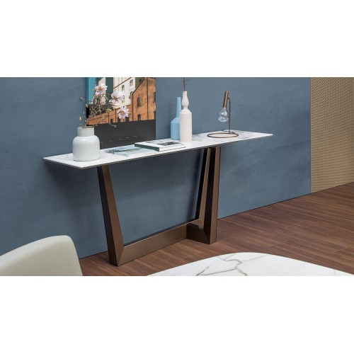 Art_Console_250