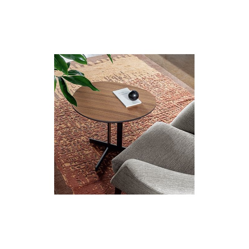 Kumo_53 Bonaldo Kumo coffee table with metal structure and top of your choice of 53 cm and h. 48 cm