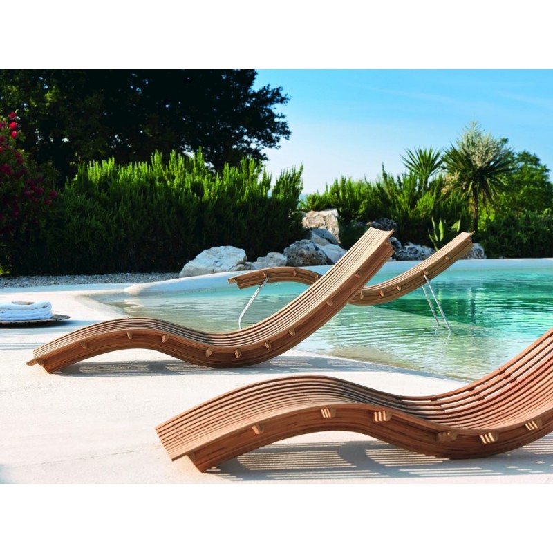 SWING SWIDO Unopiù stackable sunbed SWING with wooden structure and seat - With or without cushion