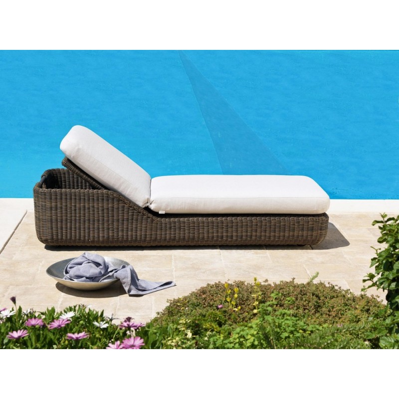 AGORÀ AGLE+AECU001 Unopiù AGORÀ sunbed with structure and seat in synthetic fiber - With cushion in removable fabric