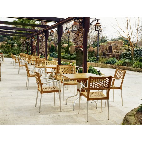 BELLA 040