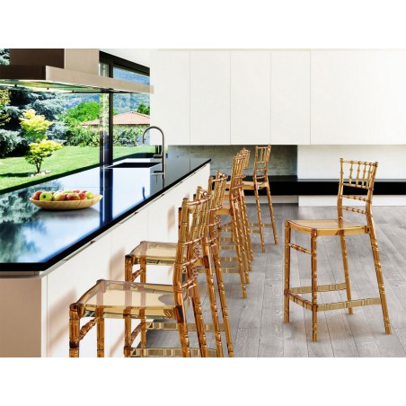 CHIAVARI BAR 65 084