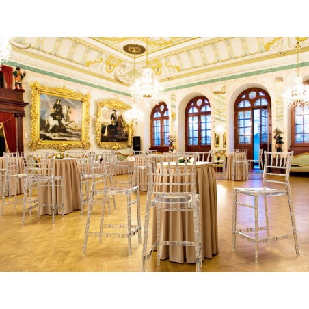 CHIAVARI BAR 65 084