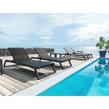 TROPIC 708