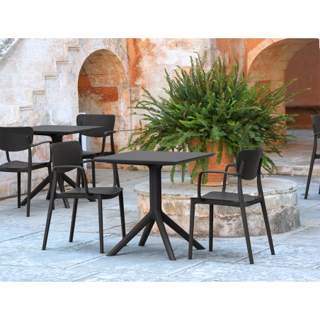 SKY TABLE 70 108