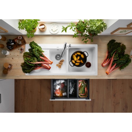 1525783